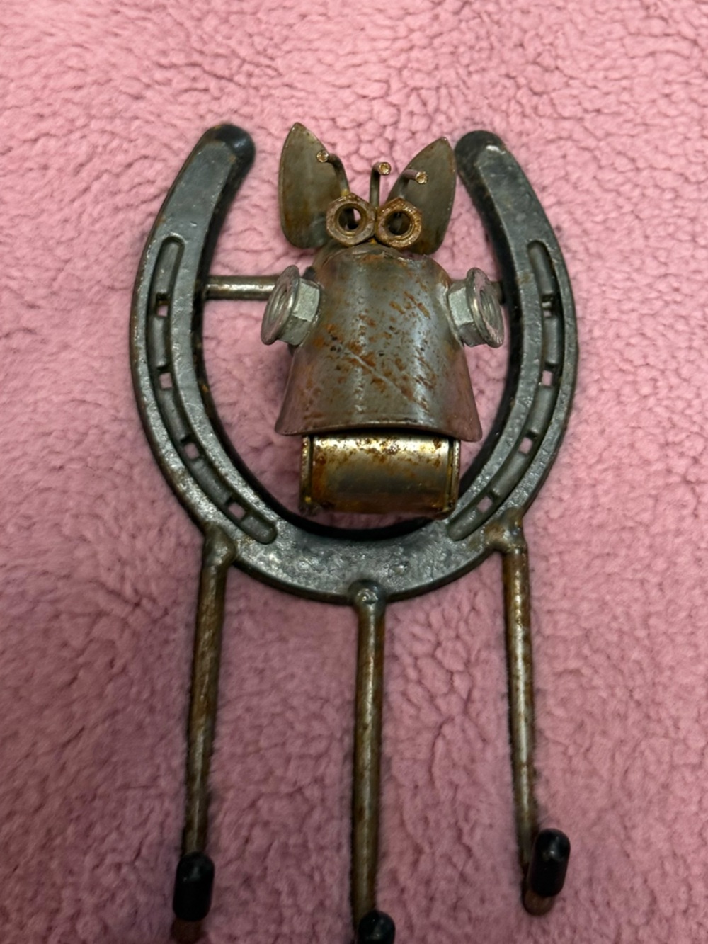 Rustic Horseshoe Wall Hook with Metal Horse Head - Brown